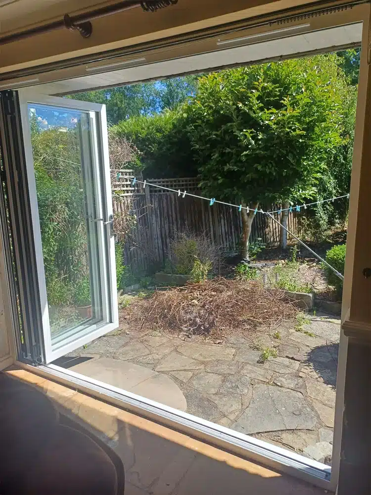 DGS1-Bifold-Doors-Double-Glazing-Southport